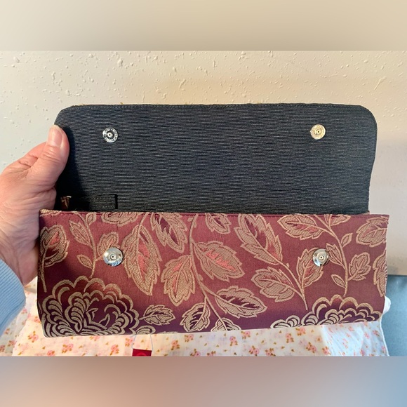 Target Limited Edition Embroidered Evening Clutch - Burgundy and Gold - Picture 6 of 8
